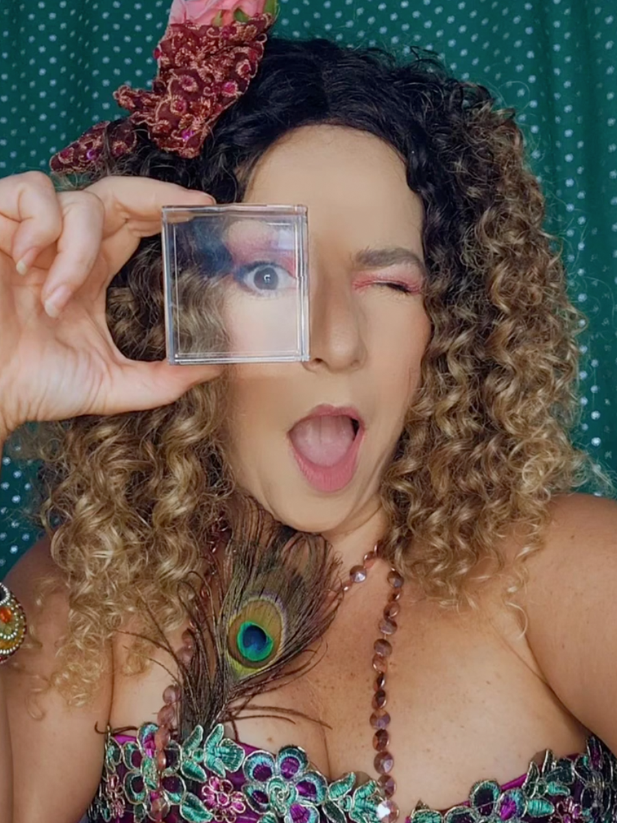 Paula Mares